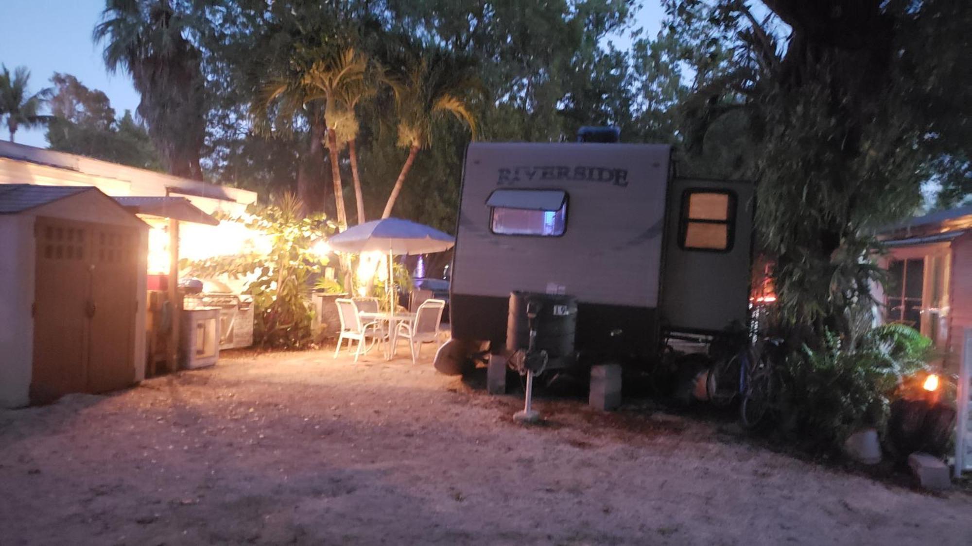 Tiny House Rv, Kayak Hotel Key Largo Exterior photo